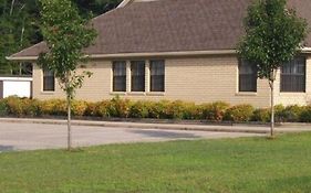 Riverwood Inn